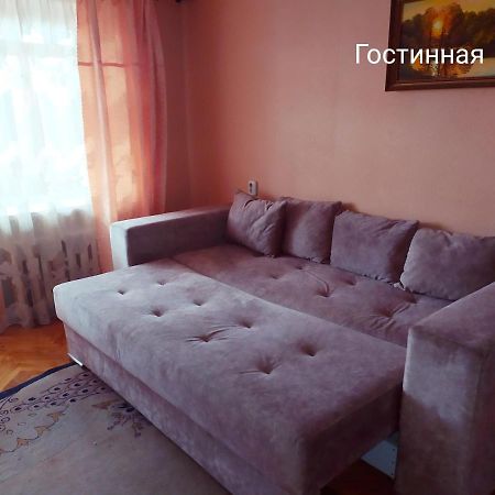 Apartment on Oktyabrskaya 105 Babrujsk Eksteriør bilde