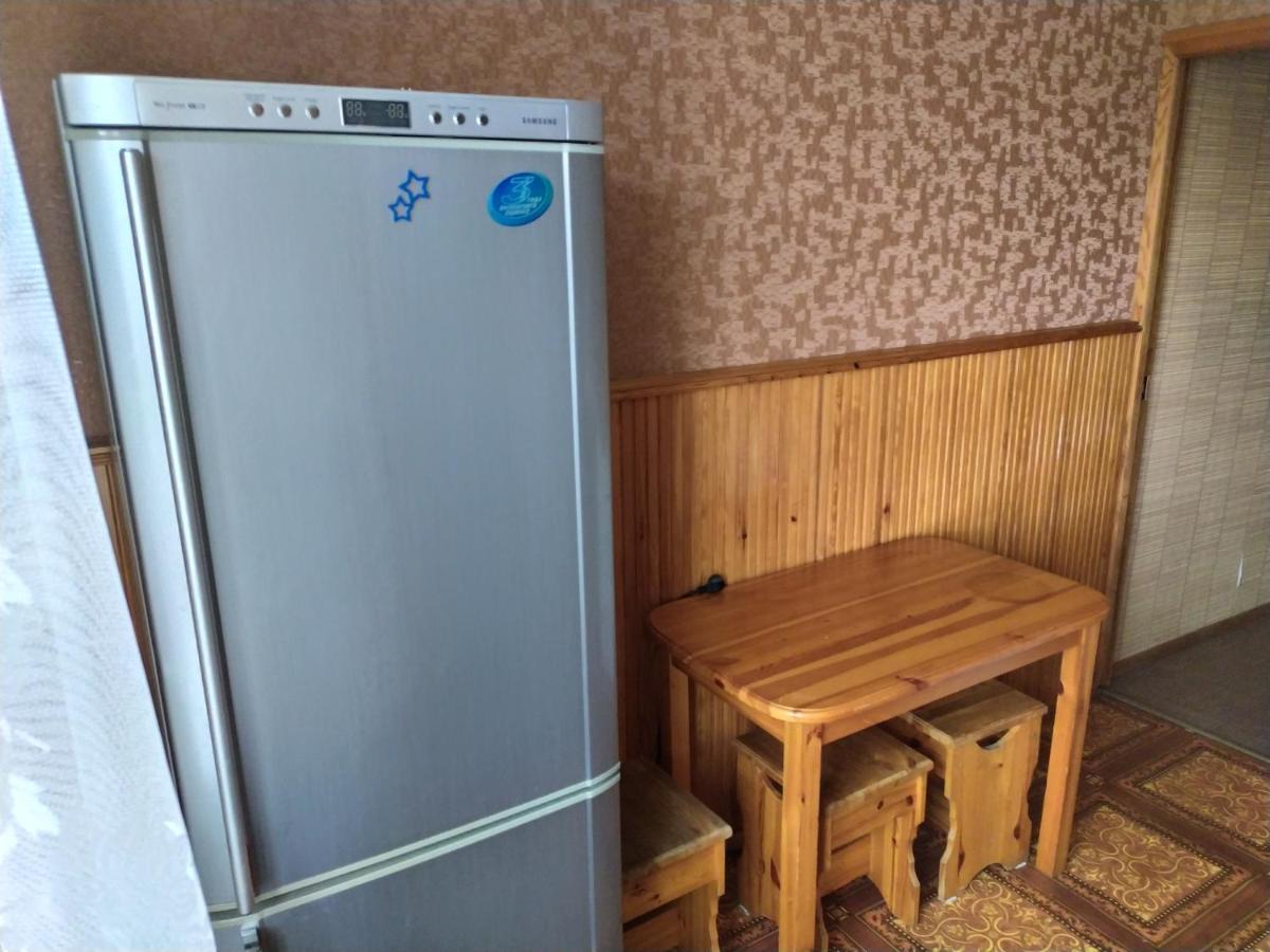 Apartment on Oktyabrskaya 105 Babrujsk Eksteriør bilde